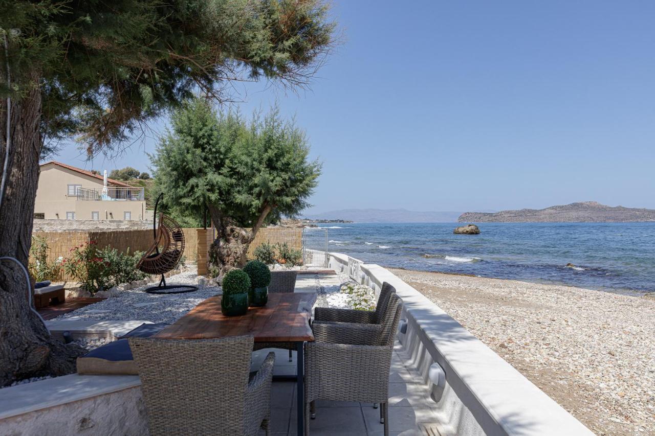 Villa Seashell -Wonderful Newly Renovated Villa On The Beach Galatás Exterior foto